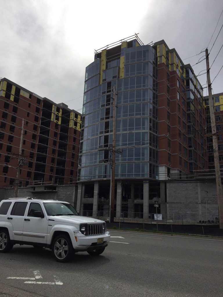 14305 River Road (13)